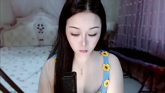 Snapshot of Amy-cnbaby chatting on 07.10.26 Amy-cnbaby online show from 07.10.26