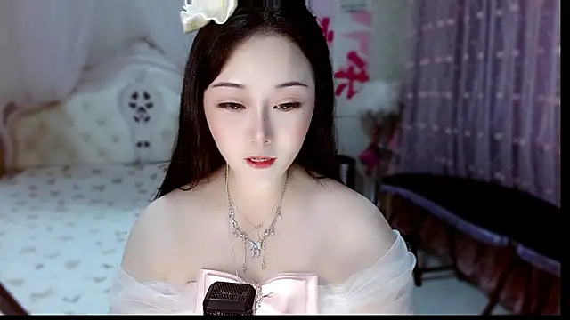 Snapshot of Amy-cnbaby chatting on 07.13.26 Amy-cnbaby online show from 07.13.26