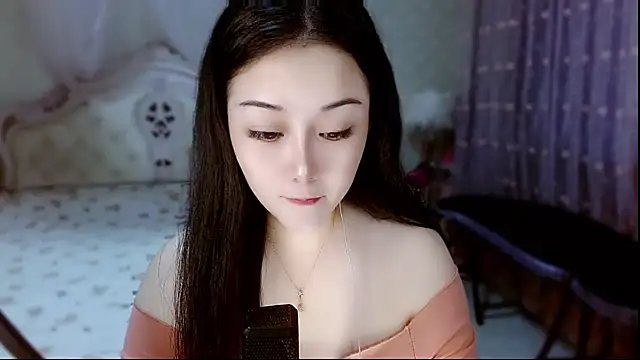 Snapshot of Amy-cnbaby chatting on 07.15.26 Amy-cnbaby online show from 07.15.26