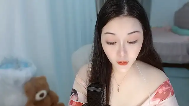 Snapshot of Amy-cnbaby chatting on 07.23.26 Amy-cnbaby online show from 07.23.26