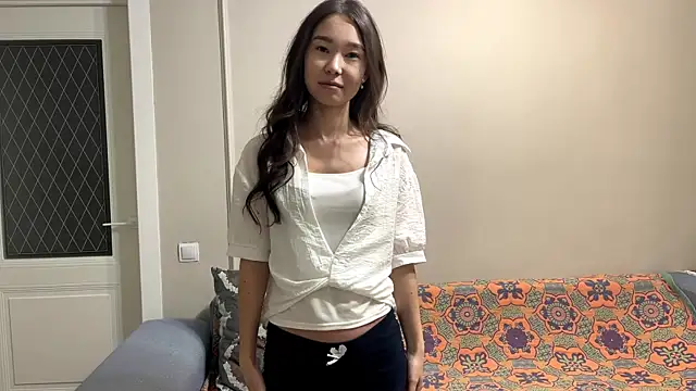 Snapshot of marri_bunny chatting on 05.03.26 marri bunny online show from 05.03.26