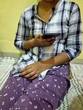 Snapshot of Seema_yadav01 chatting on 05.26.26 Seema yadav01 online show from 05.26.26