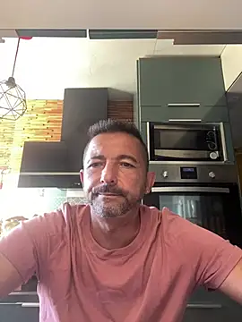 Snapshot of daddy3945 chatting on 07.12.26 daddy3945 online show from 07.12.26