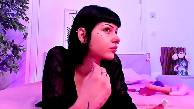 Snapshot of Ashley_Alt chatting on 08.05.26 Ashley Alt online show from 08.05.26