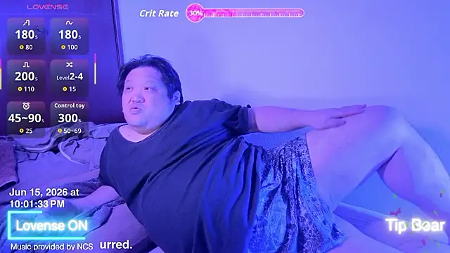 Snapshot of ChubbyBEAR039 chatting on 06.15.26 ChubbyBEAR039 online show from 06.15.26