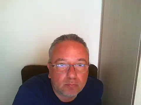 Snapshot of GeorgeCarlo chatting on 05.14.26 GeorgeCarlo online show from 05.14.26