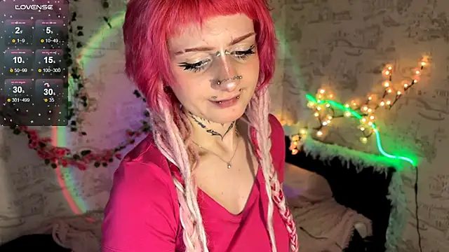 Snapshot of my_pussy_sweet chatting on 05.17.26 my pussy sweet online show from 05.17.26