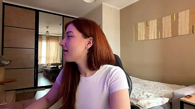 Snapshot of Stella_Rass chatting on 05.24.26 Stella Rass online show from 05.24.26