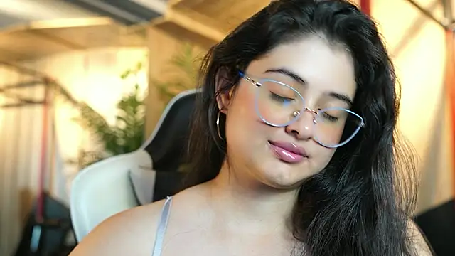 Madison Flame online show from 06.01.26