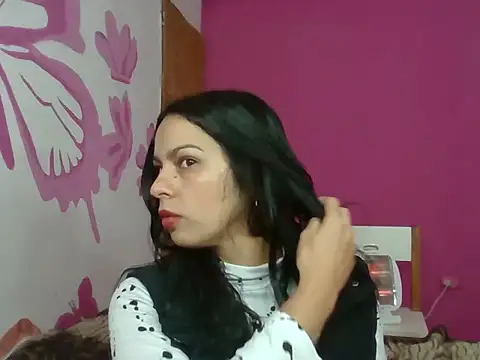 pamelaamorette online show from 06.13.26
