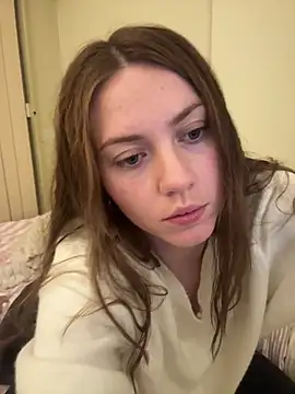 Snapshot of daisycollins chatting on 06.02.26 daisycollins online show from 06.02.26
