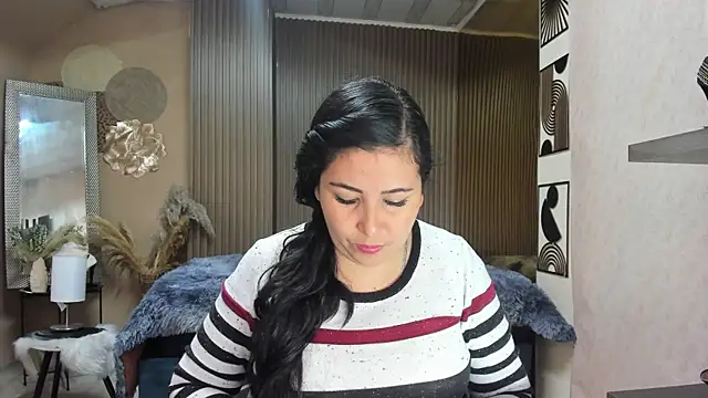 Snapshot of BBWLuxuryMuse chatting on 05.30.26 BBWLuxuryMuse online show from 05.30.26
