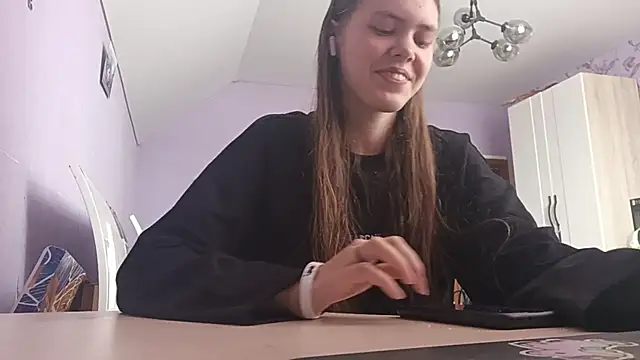 Snapshot of TabithaKorey chatting on 06.24.26 TabithaKorey online show from 06.24.26