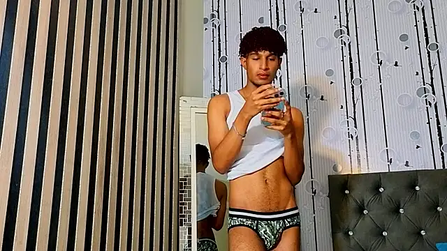 Alex Bloom online show from 06.03.26