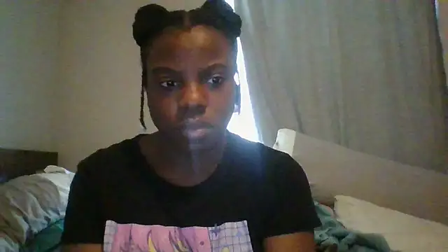 Snapshot of princesselizabeth chatting on 05.08.26 princesselizabeth online show from 05.08.26