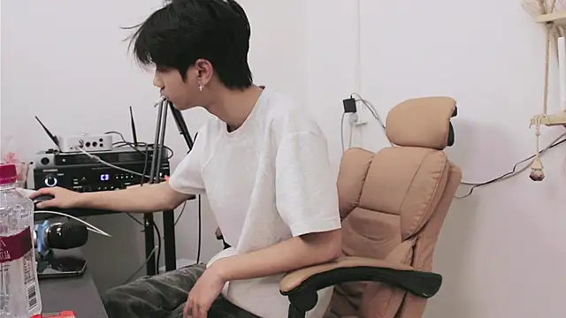 VIP-999 online show from 05.06.26