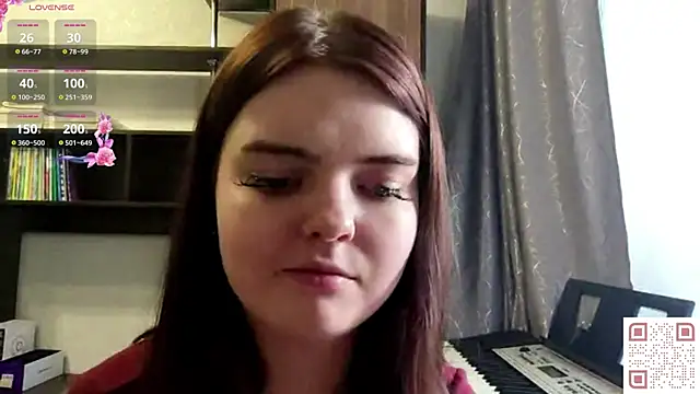 Snapshot of RebelDesiree chatting on 05.21.26 RebelDesiree online show from 05.21.26