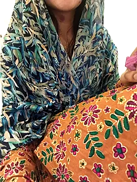 Snapshot of zoya_baby_ chatting on 08.05.26 zoya baby online show from 08.05.26