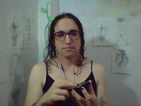 Snapshot of LaCuerva chatting on 06.08.26 LaCuerva online show from 06.08.26