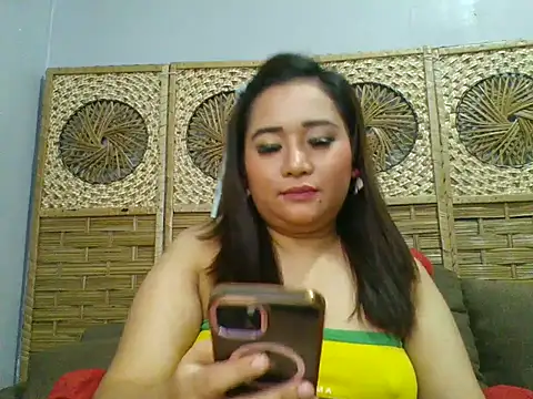 Snapshot of KayeDarling chatting on 05.07.26 KayeDarling online show from 05.07.26