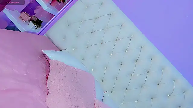 Lexxy Mattell online show from 07.15.26