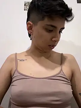 Snapshot of babytomboy chatting on 05.19.26 babytomboy online show from 05.19.26
