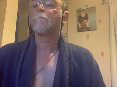 Snapshot of Moonraker64 chatting on 06.19.26 Moonraker64 online show from 06.19.26