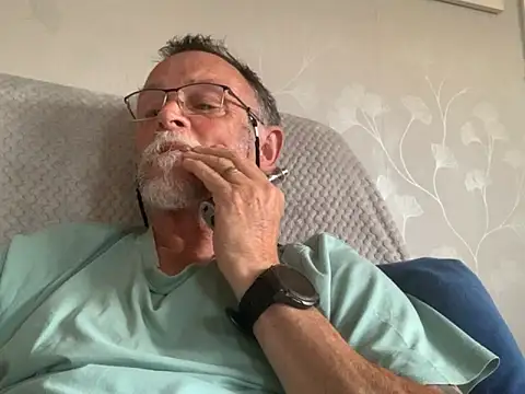 Snapshot of Moonraker64 chatting on 06.21.26 Moonraker64 online show from 06.21.26