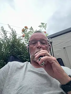 Snapshot of Moonraker64 chatting on 07.28.26 Moonraker64 online show from 07.28.26