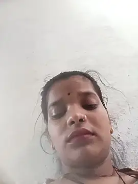 Snapshot of Student_garl_1 chatting on 06.20.26 Student garl 1 online show from 06.20.26