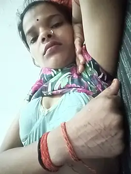 Snapshot of Student_garl_1 chatting on 07.02.26 Student garl 1 online show from 07.02.26