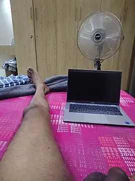 santhoshkannadaboy online show from 05.16.26