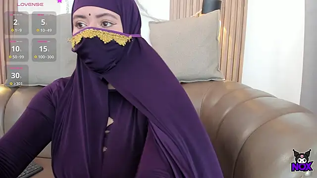 Snapshot of yasmin_dina chatting on 05.21.26 yasmin dina online show from 05.21.26