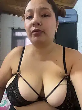 Snapshot of Arya_Rose69 chatting on 06.01.26 Arya Rose69 online show from 06.01.26