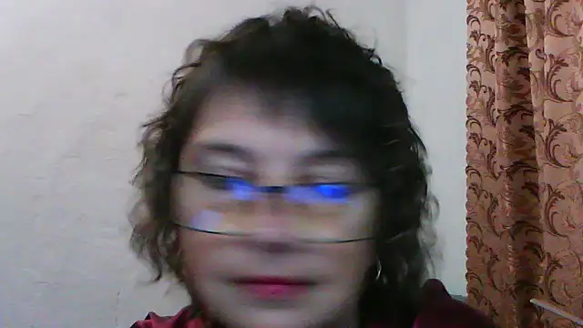 Snapshot of ElizabethGorden chatting on 06.08.26 ElizabethGorden online show from 06.08.26