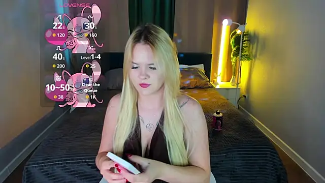 Snapshot of Stella_Morgan chatting on 06.27.26 Stella Morgan online show from 06.27.26