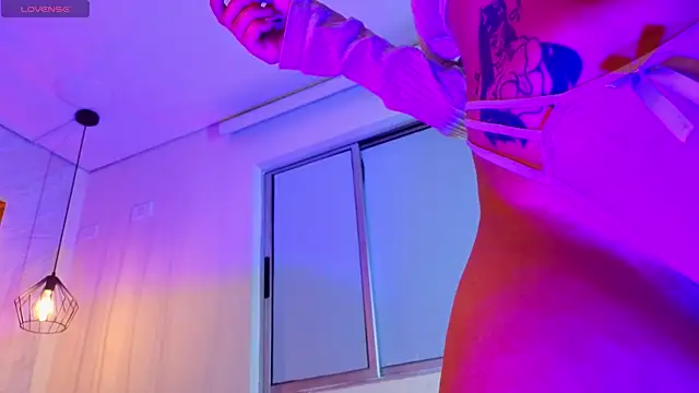 Ey Im simone  online show from 05.31.26