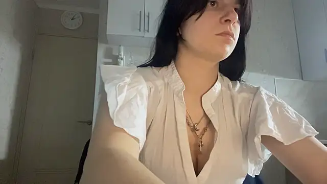 Snapshot of GrayceDeclet chatting on 07.19.26 GrayceDeclet online show from 07.19.26