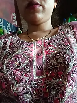 Snapshot of Life_Of_Diya chatting on 06.08.26 Life Of Diya online show from 06.08.26