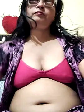 Snapshot of Riya_Tales chatting on 05.18.26 Riya Tales online show from 05.18.26