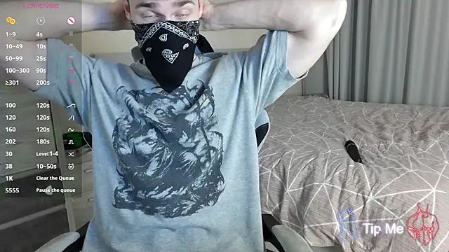 Snapshot of ArtemDL chatting on 06.17.26 ArtemDL online show from 06.17.26