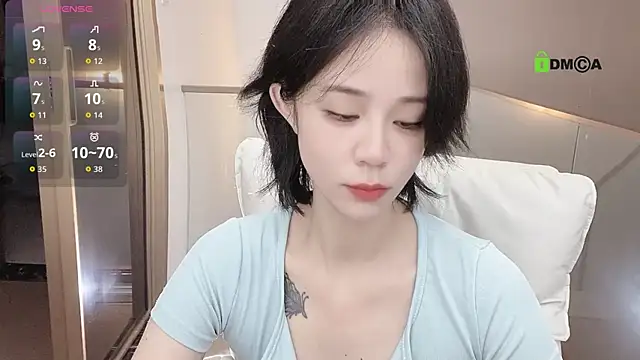 Snapshot of serenity_G chatting on 05.18.26 serenity G online show from 05.18.26