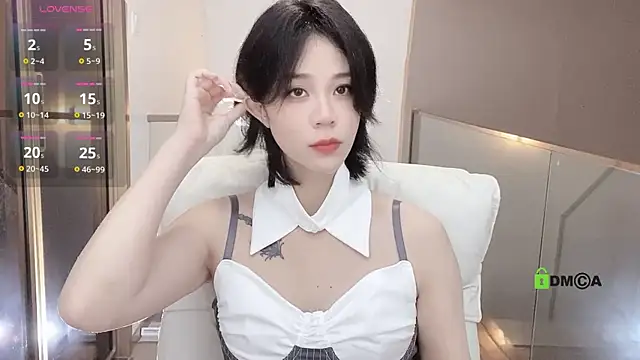 Snapshot of serenity_G chatting on 05.28.26 serenity G online show from 05.28.26