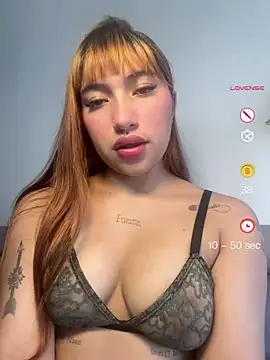 Camila Diaz  online show from 05.06.26
