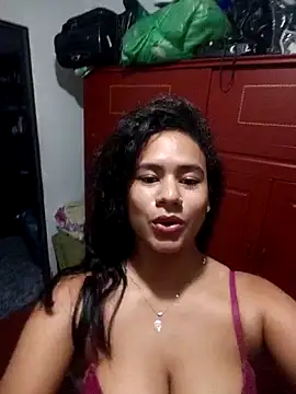 Snapshot of AntonellaMonroew chatting on 05.08.26 AntonellaMonroew online show from 05.08.26