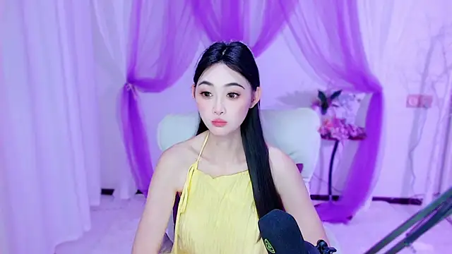 Snapshot of Tili_Lucky chatting on 05.21.26 Tili Lucky online show from 05.21.26
