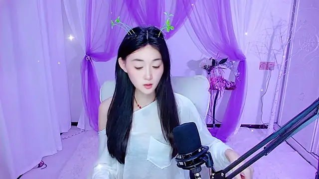 Snapshot of Tili_Lucky chatting on 06.05.26 Tili Lucky online show from 06.05.26