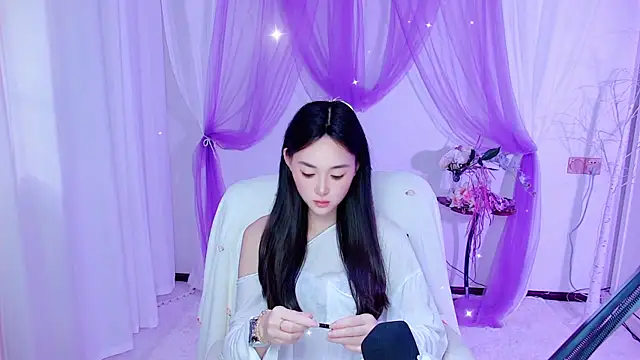 Snapshot of Tili_Lucky chatting on 06.22.26 Tili Lucky online show from 06.22.26