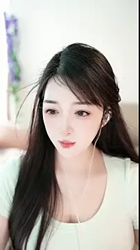 Snapshot of singer-wenwan chatting on 05.21.26 singer-wenwan online show from 05.21.26