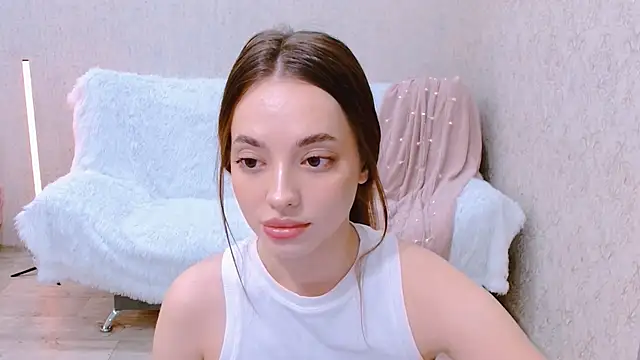 Snapshot of SiennaMia chatting on 06.02.26 SiennaMia online show from 06.02.26